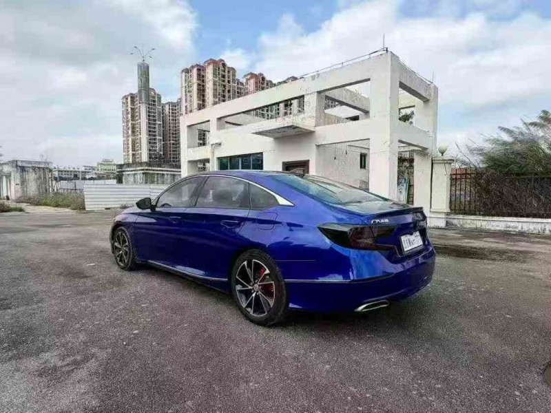 南宁18年本田雅阁7