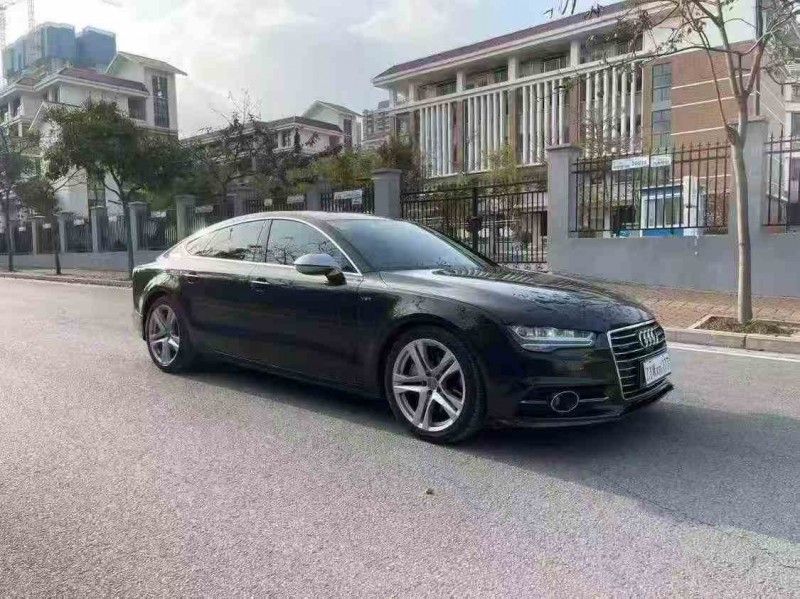南寧16年奧迪A7L3