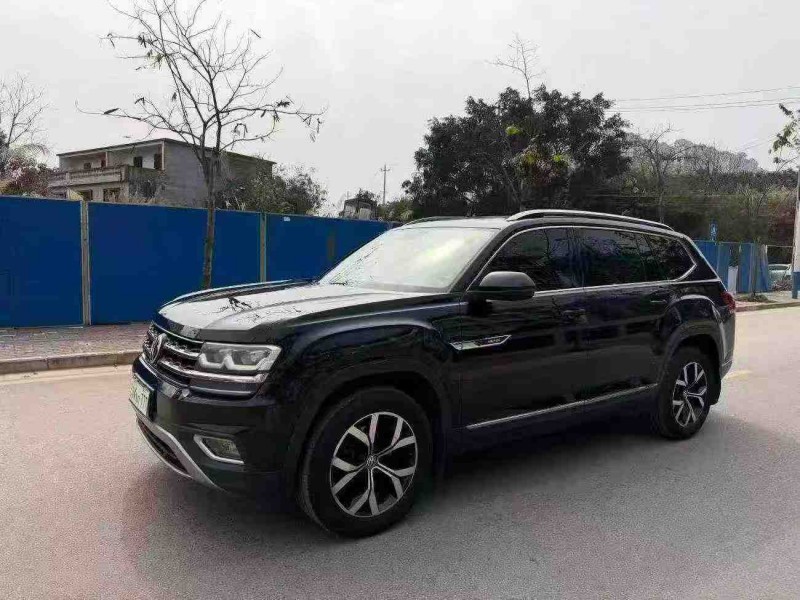 南寧20年大眾途昂2