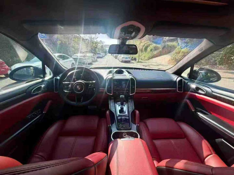 南宁13年保时捷卡宴5