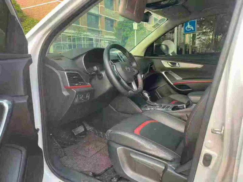 南寧19年長安汽車CS554