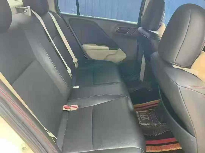 南宁17年本田锋范6