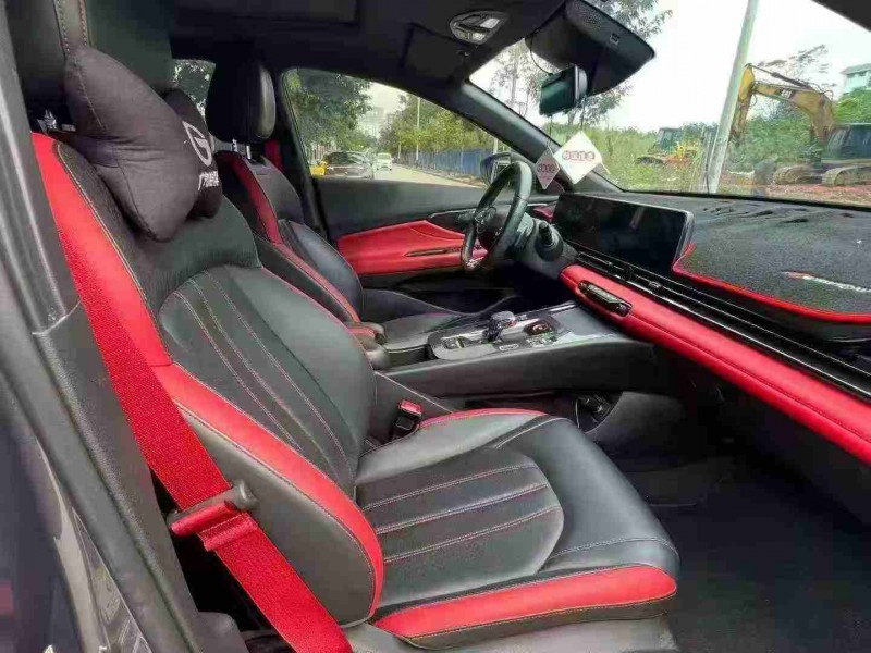 南宁22年传祺影豹4