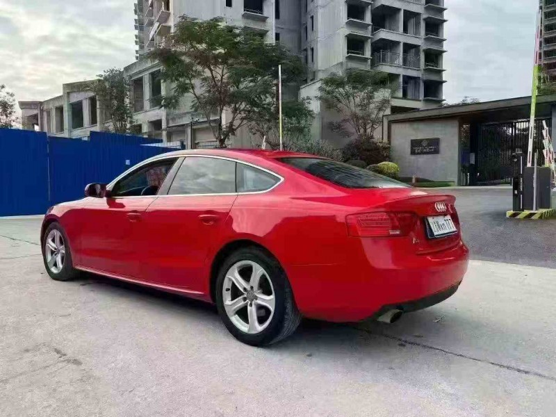 南宁14年奥迪A58