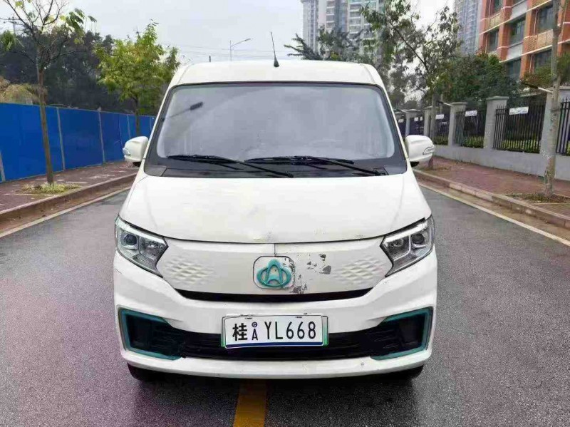 南宁23年长安汽车跨越星1