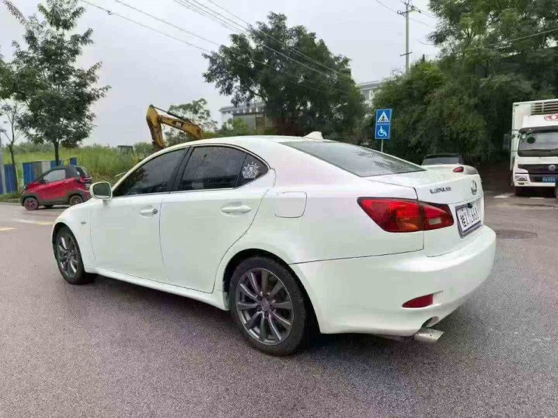 南宁07年雷克萨斯IS8