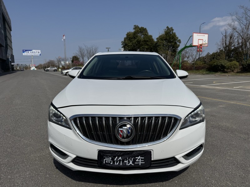 盐城16年别克威朗1