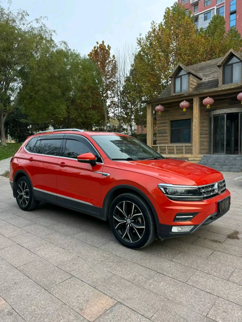 邢台17年大众途观3