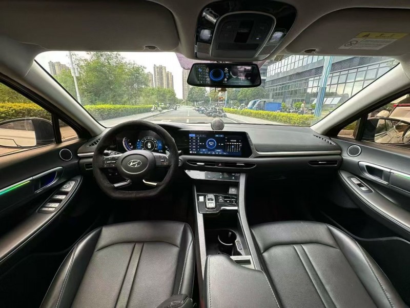 东莞21年现代索纳塔6