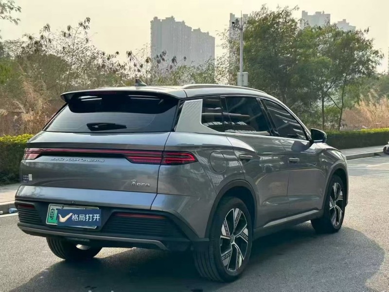 東莞24年比亞迪宋8