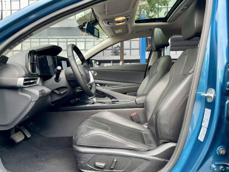 东莞23年现代伊兰特4