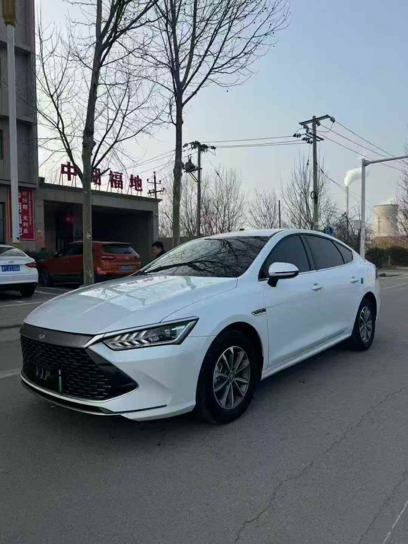 邢臺25年比亞迪秦3