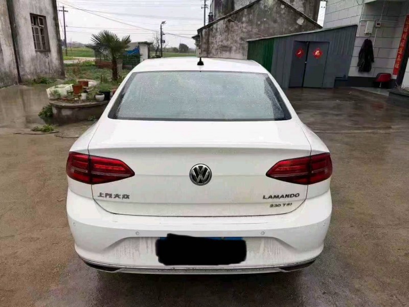 南通21年大眾凌渡9