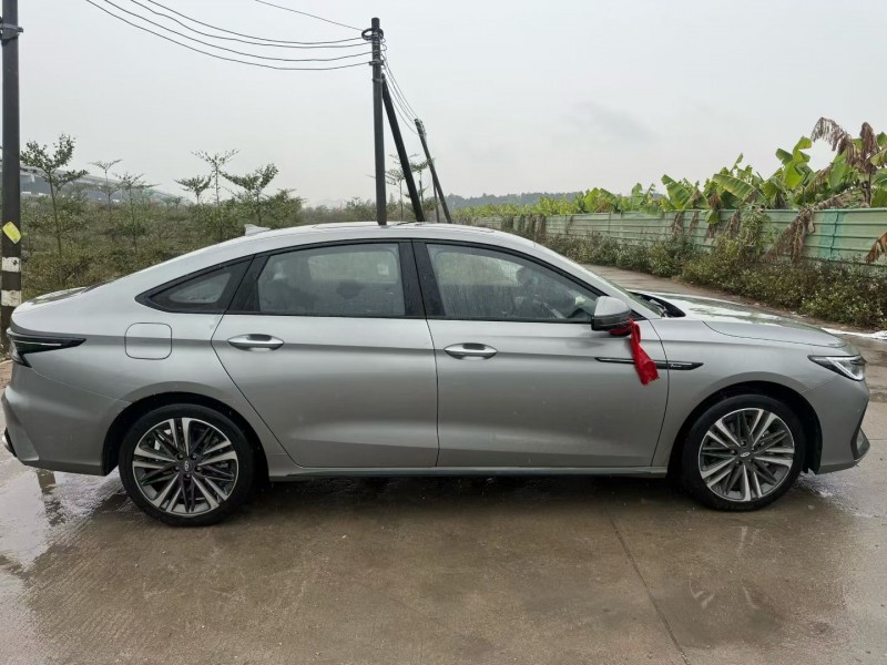 中山25年奇瑞艾瑞泽3