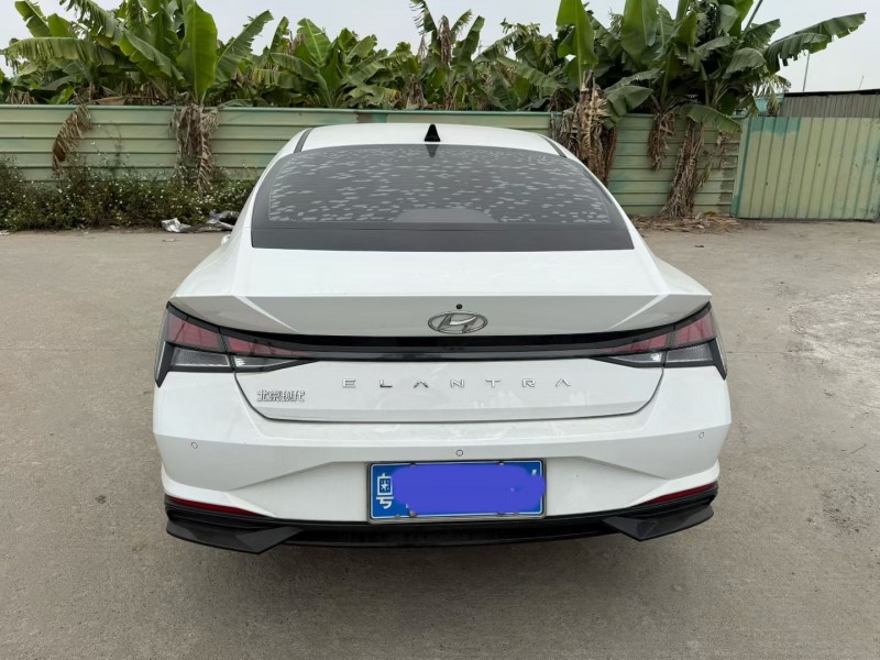 中山22年现代伊兰特6