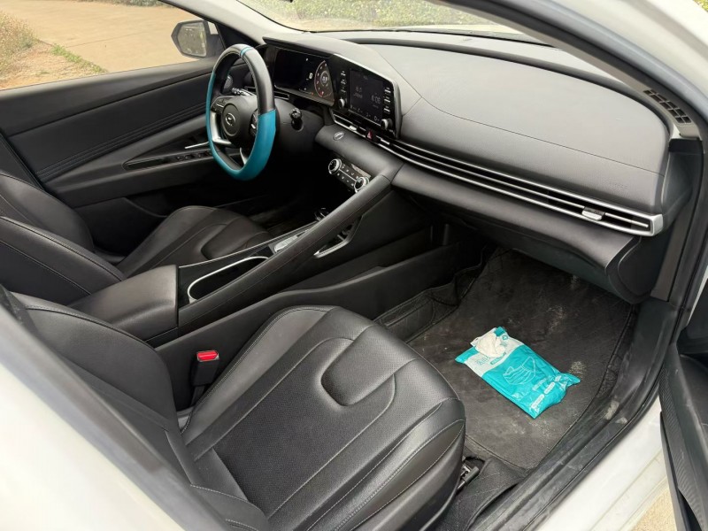 中山22年现代伊兰特7