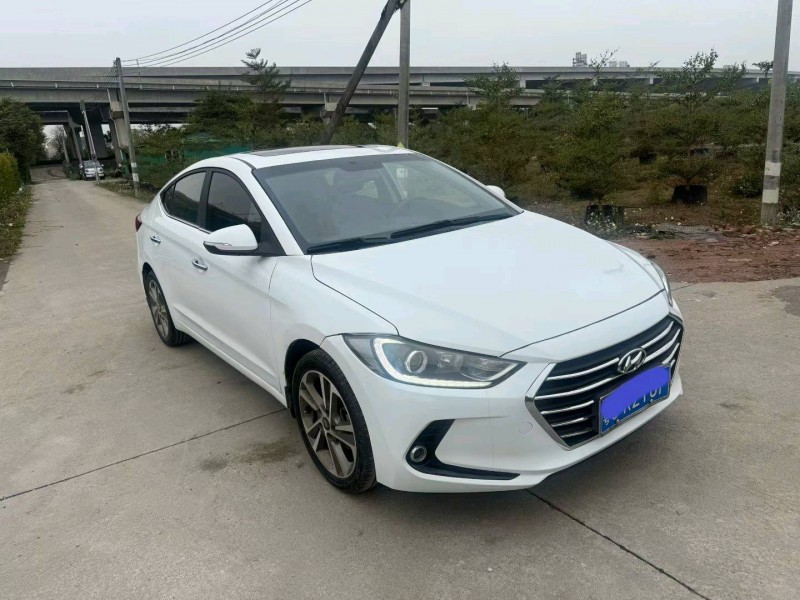 中山19年现代领动2