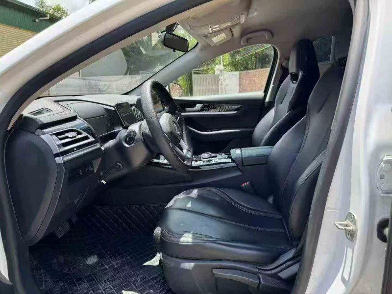 河源23年比亚迪秦5