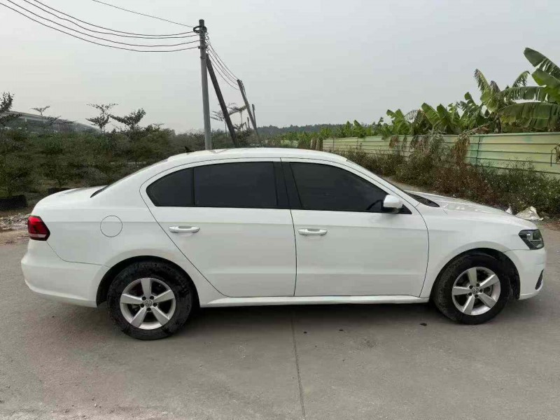 中山21年大众朗逸3