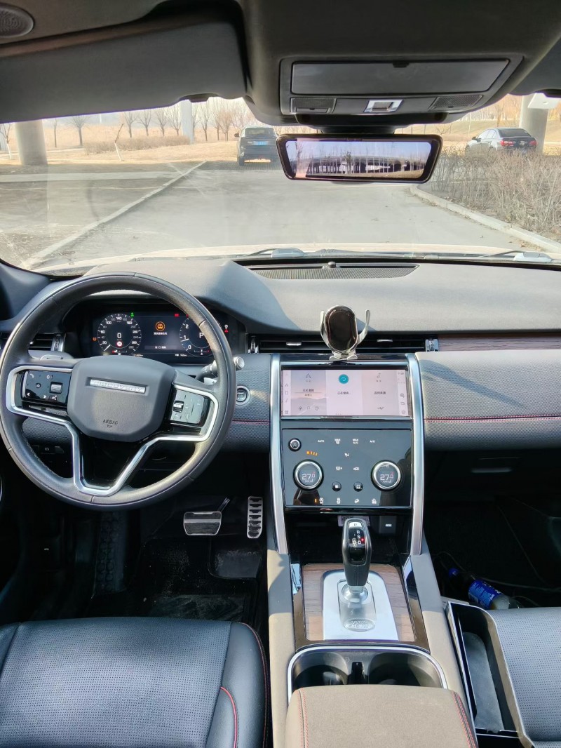 青岛22年路虎发现5