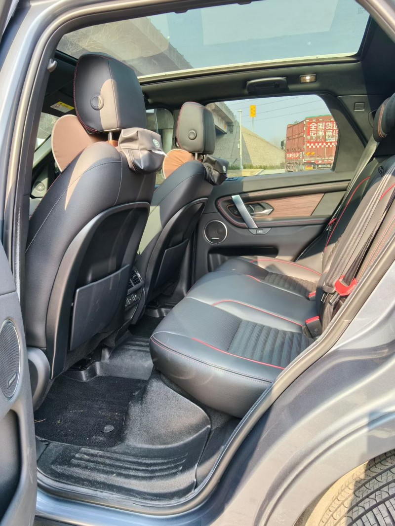 青岛22年路虎发现6