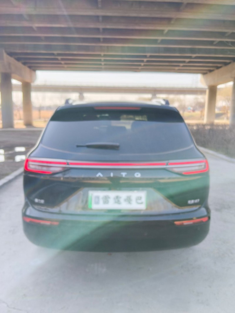 青岛24年华为智选问界9