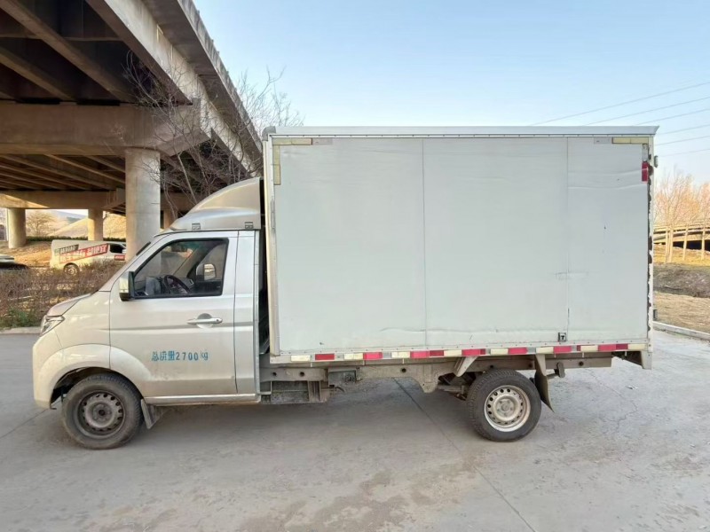 青岛23年华晨鑫源6