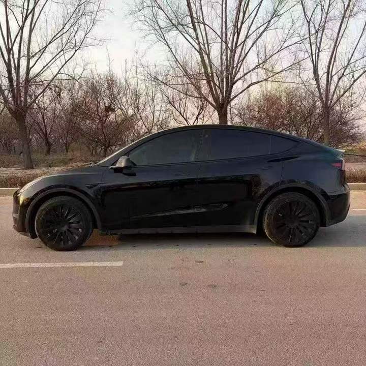 东营22年特斯拉MODEL Y9