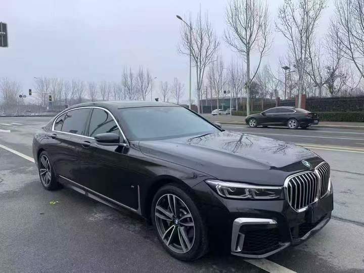 东营21年宝马7系2