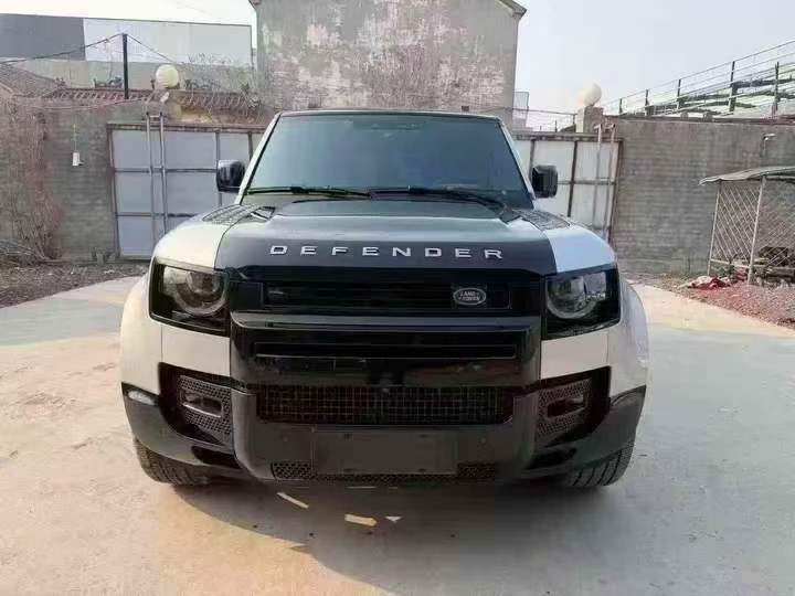 枣庄23年路虎卫士1