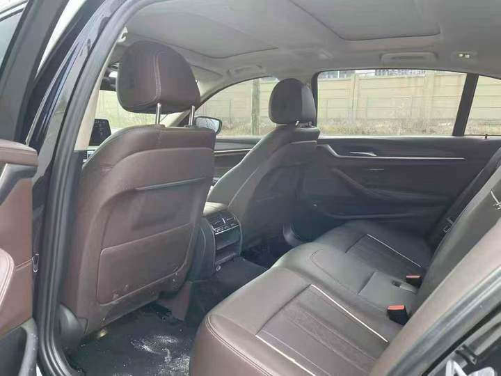 东营21年宝马5系6