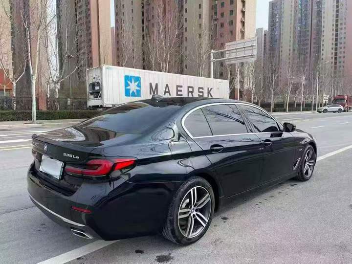 东营21年宝马5系7