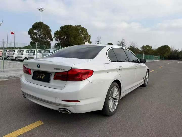 盐城20年宝马5系7