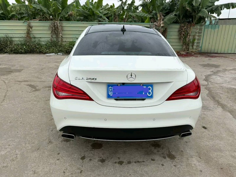 中山15年奔驰CLA4