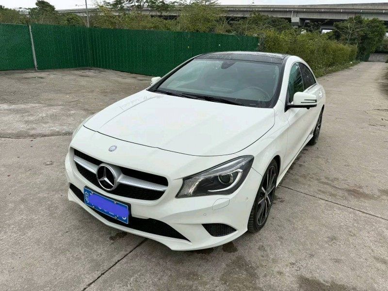 中山15年奔驰CLA6