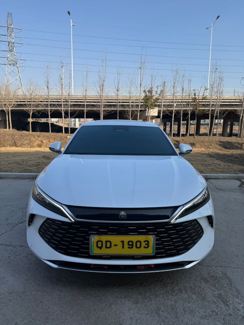 青島25年比亞迪秦1
