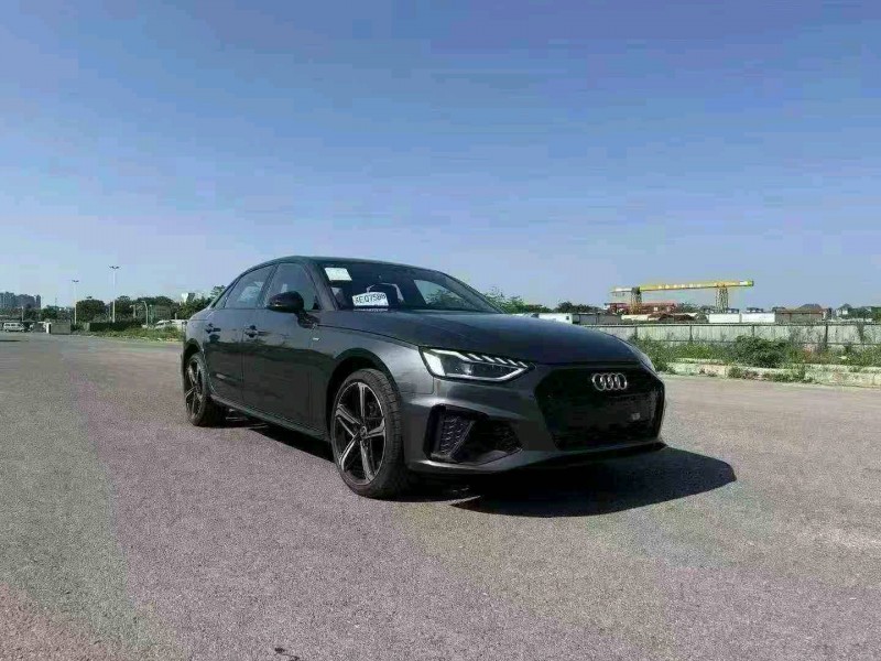 北海25年奧迪A4L3