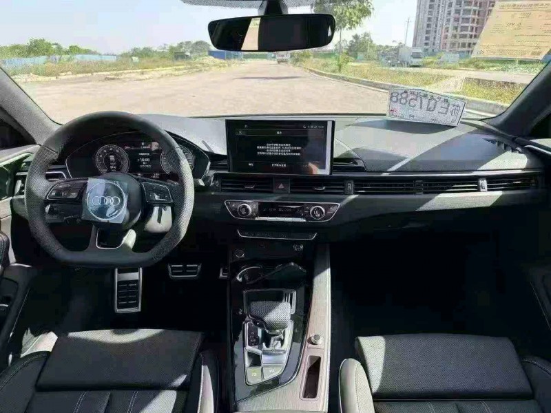 北海25年奧迪A4L4