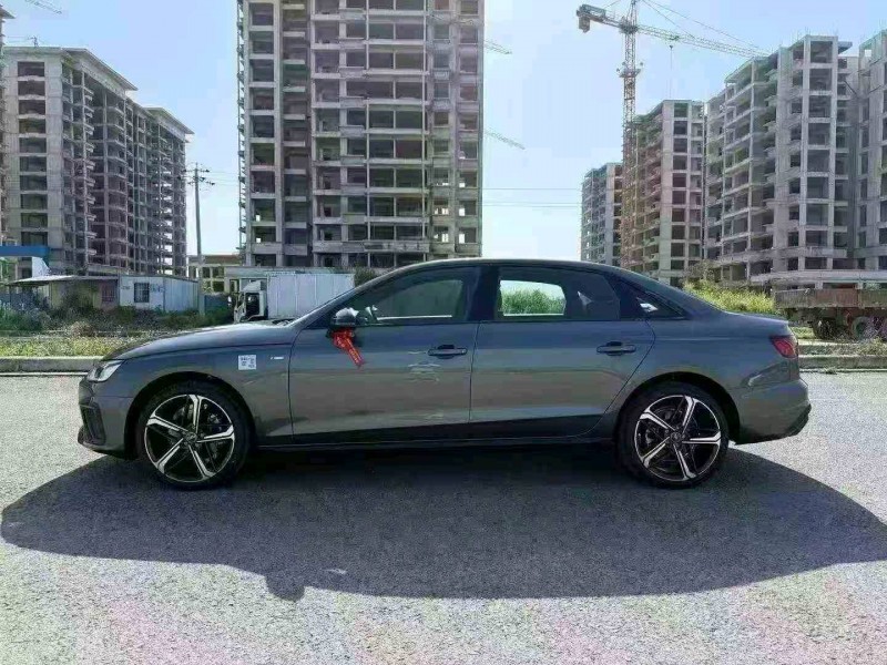 北海25年奧迪A4L5