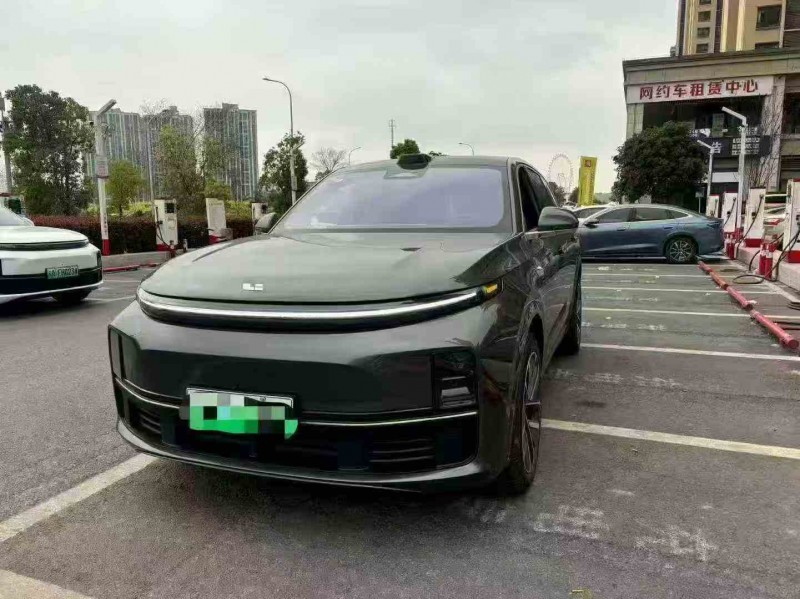 重庆25年理想L73