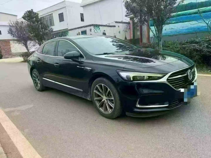 昭通21年别克君越6