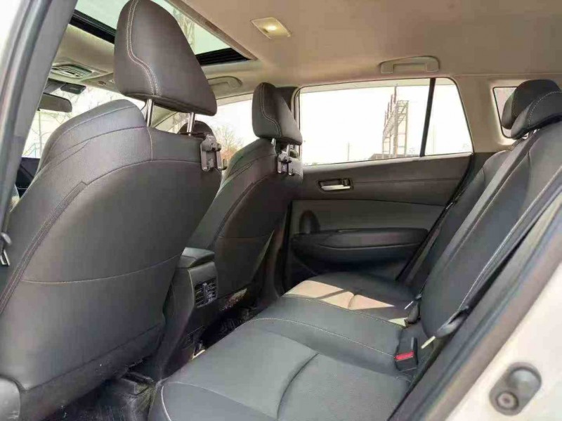 临沧25年丰田锋兰达5