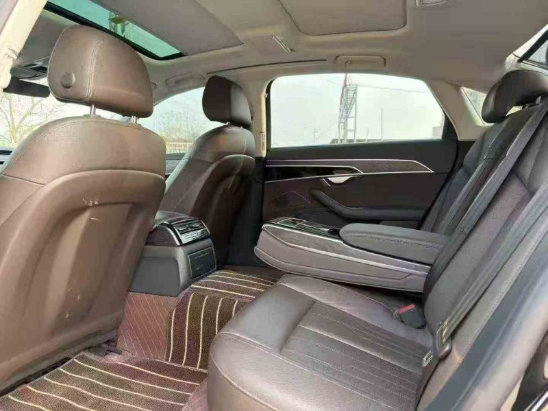 昭通20年奥迪A8L6