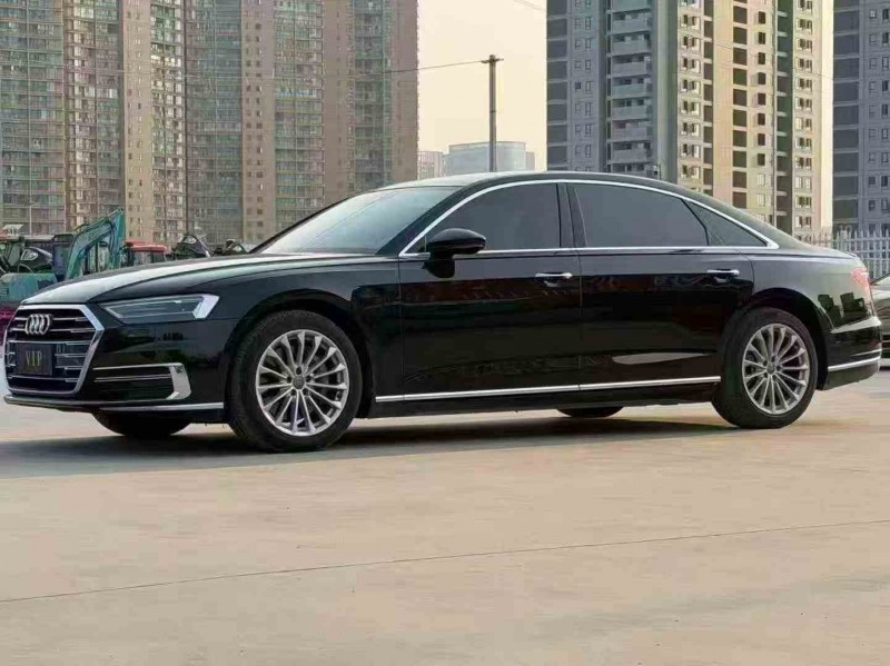 昭通20年奥迪A8L9