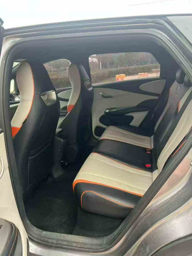 北海22年比亞迪海豚6