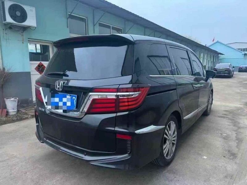 煙臺16年本田艾力紳7