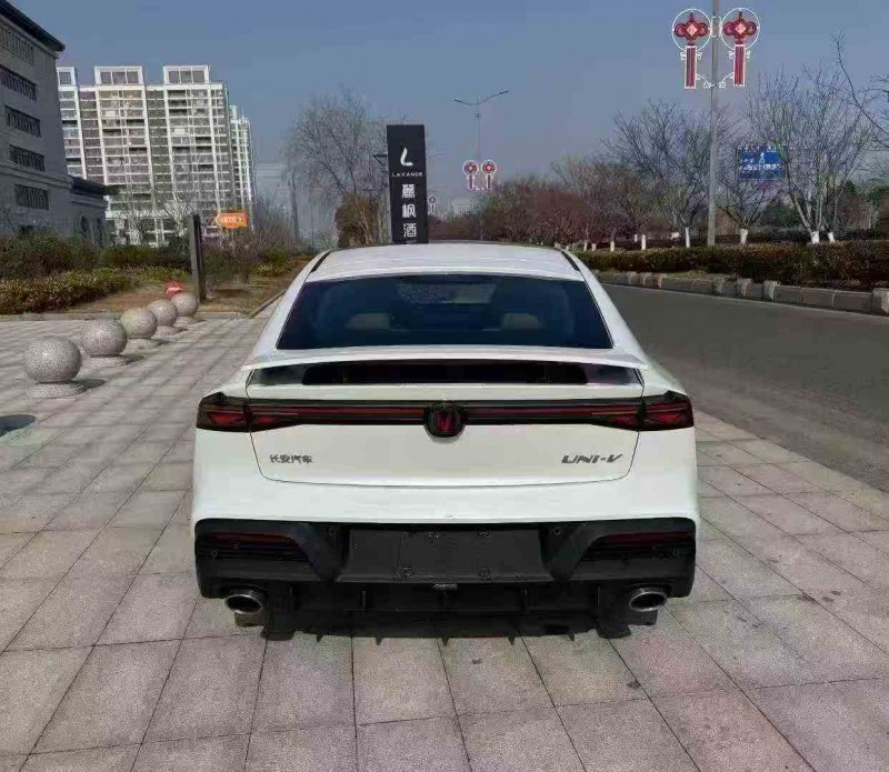 南通25年长安汽车UNI9