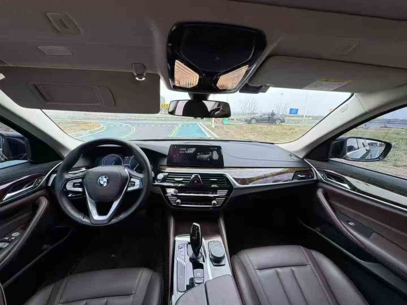 蘇州18年寶馬5系3