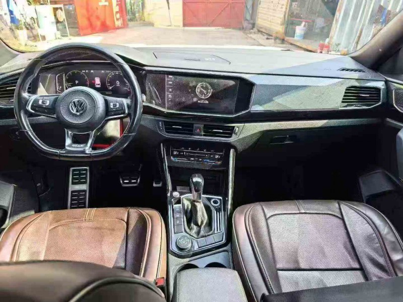 玉溪20年大眾探岳3