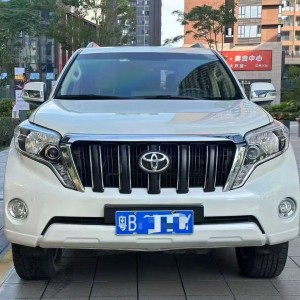 深圳16年丰田普拉多